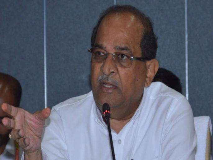 Action will be taken against former CEO of Smart City Dhengle-Patil: Guardian Minister Vikhe-Patil | स्मार्ट सिटीचे माजी सीईओ ढेंगळे-पाटीलवर कारवाई करणार : पालकमंत्री विखे-पाटील Action will be taken against former CEO of Smart City Dhengle-Patil: Guardian Minister Vikhe-Patil | स्मार्ट सिटीचे माजी सीईओ ढेंगळे-पाटीलवर कारवाई करणार : पालकमंत्री विखे-पाटील