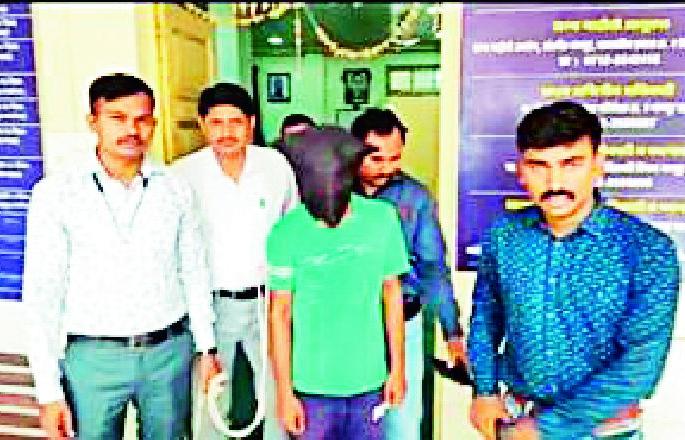 nagpur police Arrested a pervert for committing unnatural acts with six children | सहा लहान मुलांसोबत अनैसर्गिक कृत्य करणाऱ्या 'त्या' विकृताला अटक nagpur police Arrested a pervert for committing unnatural acts with six children | सहा लहान मुलांसोबत अनैसर्गिक कृत्य करणाऱ्या 'त्या' विकृताला अटक