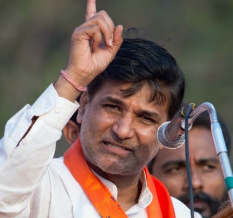 Maratha Reservation : Opponents of reservation are seen in Maratha front: Vinayak Mete | Maratha Reservation : आरक्षणाला विरोध करणारेच दिसतायत मराठा मोर्चात : विनायक मेटे Maratha Reservation : Opponents of reservation are seen in Maratha front: Vinayak Mete | Maratha Reservation : आरक्षणाला विरोध करणारेच दिसतायत मराठा मोर्चात : विनायक मेटे