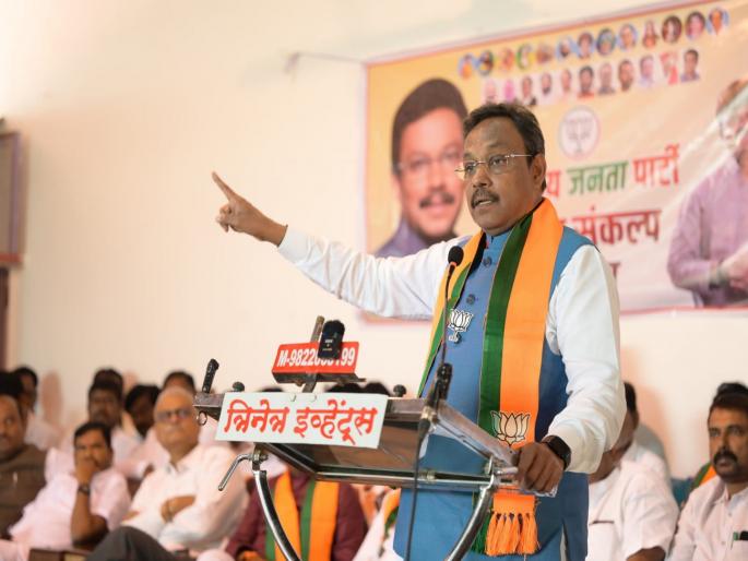 I am not in the race for the post of Chief Minister of the state - vinod Tawde explained | मी मुख्यमंत्रीपदाच्या शर्यतीत नाही, विनोद तावडेंचे स्पष्टीकरण I am not in the race for the post of Chief Minister of the state - vinod Tawde explained | मी मुख्यमंत्रीपदाच्या शर्यतीत नाही, विनोद तावडेंचे स्पष्टीकरण