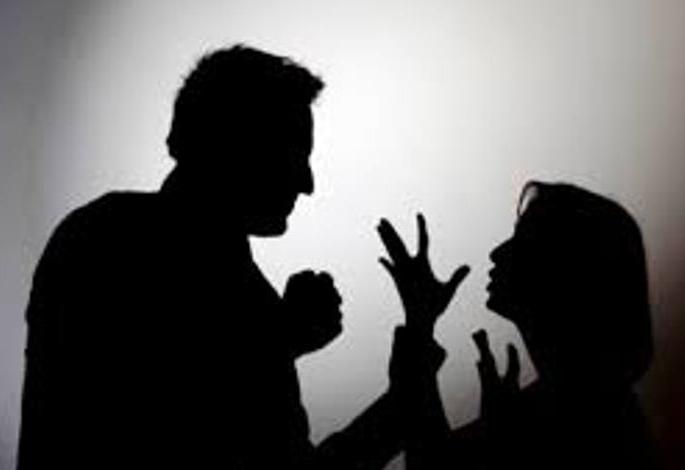 Demand for body comfort for compassionate Nakeri | शॉकिंग ! अनुकंपा नाेकरीसाठी शरीरसुखाची मागणी