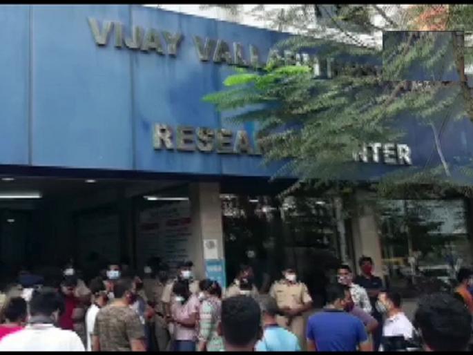 Virar Covid Hospital Fire 13 ICU patients die as fire breaks out at Vijay Vallabh Hospital | Virar Covid Hospital Fire: ...अन् १३ रुग्ण घुसमटून, होरपळून मृत्यूमुखी पडले; कालच लागली होती दुर्घटनेची चाहूल Virar Covid Hospital Fire 13 ICU patients die as fire breaks out at Vijay Vallabh Hospital | Virar Covid Hospital Fire: ...अन् १३ रुग्ण घुसमटून, होरपळून मृत्यूमुखी पडले; कालच लागली होती दुर्घटनेची चाहूल
