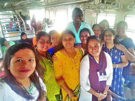 Virar local debut in 152 years | विरार लोकलचे झाले १५२ व्या वर्षात पदार्पण