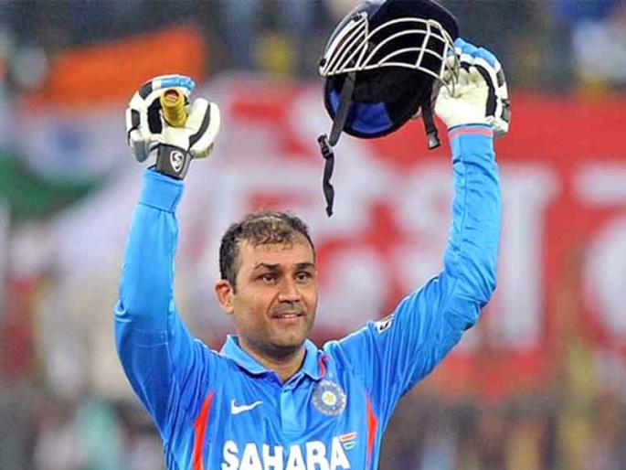 Sachin Tendulkar’s ‘ulta’ wish for Virender Sehwag | जे सांगितलं त्याच्या उलट केलं म्हणून सचिनने वीरुला दिल्या वाढदिवसाच्या 'उलटया' शुभेच्छा