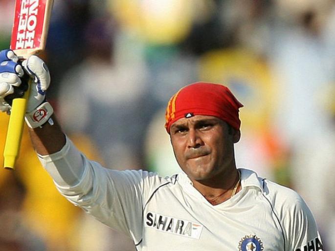 Virender Sehwag fell agonisingly short of becoming the first player to hit three Test match triple centuries | ... तर सेहवागच्या नावावर आजच्या दिवशी असले असते पहिले त्रिशतक