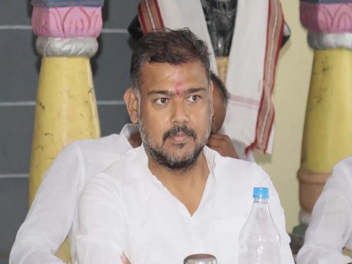 Sangli Lok Sabha Election 2024 - Congress Party and Mahavikas Aghadi made a big mistake regarding Sangli - Vishal Patil | सांगलीबाबत काँग्रेस पक्ष आणि मविआनं खूप मोठी चूक केली; विशाल पाटील थेट बोलले