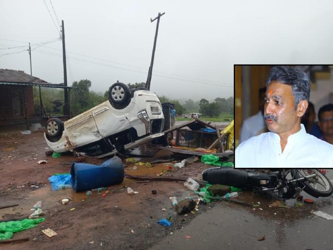 Crimes against 500 people including Sambhaji Raj in Vishalgad arson case | विशाळगड जाळपोळप्रकरणी संभाजीराजेंसह ५०० जणांवर गुन्हे Crimes against 500 people including Sambhaji Raj in Vishalgad arson case | विशाळगड जाळपोळप्रकरणी संभाजीराजेंसह ५०० जणांवर गुन्हे
