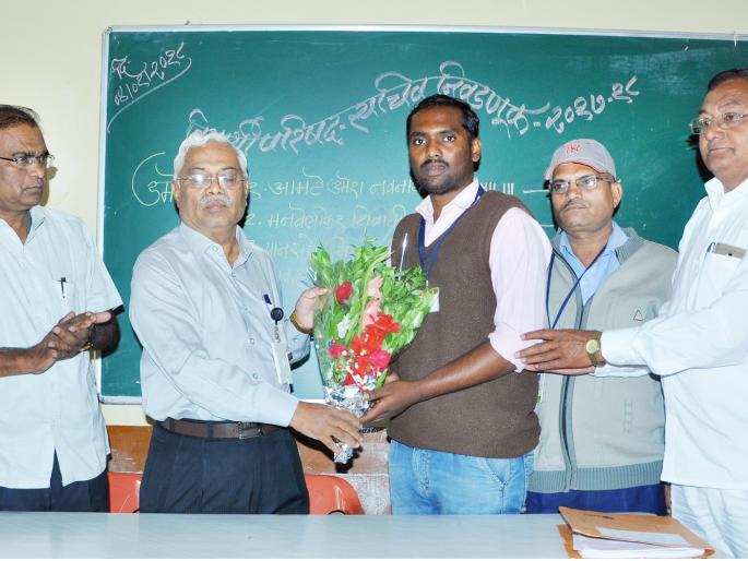 Vishal Sankat is elected as the University Secretary of New Arts College in the city | नगरमधील न्यू आर्टस् कॉलेजच्या विद्यापीठ सचिवपदी विशाल सकटची निवड Vishal Sankat is elected as the University Secretary of New Arts College in the city | नगरमधील न्यू आर्टस् कॉलेजच्या विद्यापीठ सचिवपदी विशाल सकटची निवड