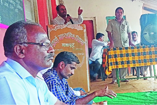 Establishment of seven villages for the conservation of Vishalgad; | विशाळगडच्या संवर्धनासाठी सात गावचे प्रतिष्ठान स्थापन- मतभेद विसरून विविध समाज एका झेंड्याखाली