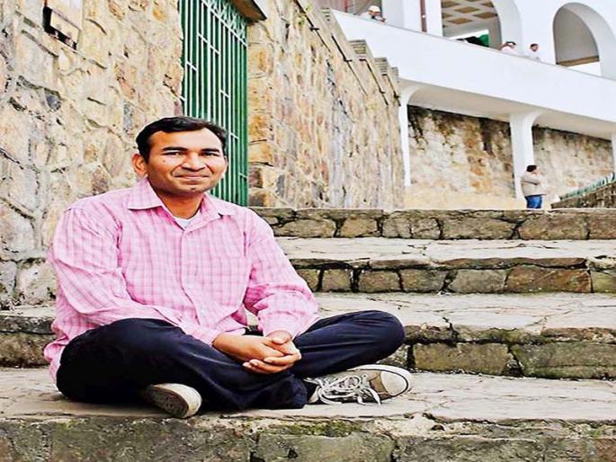 vishnudas chapke is travelling around the world | 749 दिवस, 17 देश आणि विष्णुदास!