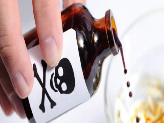 a woman's extreme step after husband's suicide death, gave poison to 5 year old daughter through medicine | धक्कादायक! मातेने औषधातून चिमुकलीवर केला विषप्रयोग; 'या' कारणातून महिलेचे टोकाचे पाऊल