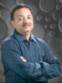 The key to positivity through 'relationship servicing': Vishwas Thakur | ‘नात्यांचे सर्व्हिसिंग’मधून सकारात्मकतेची शिदोरी : विश्वास ठाकूर The key to positivity through 'relationship servicing': Vishwas Thakur | ‘नात्यांचे सर्व्हिसिंग’मधून सकारात्मकतेची शिदोरी : विश्वास ठाकूर