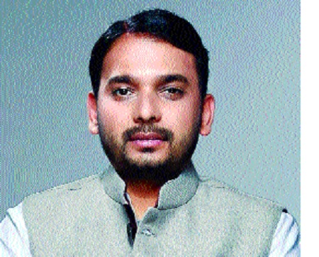  'Lok Sabha' will not fight: Vishwajit kadam - Attendance in Palus-Khedgaon Assembly Constituency | ‘लोकसभा’ लढविणार नाही : विश्वजित कदम - पलूस-कडेगाव विधानसभा मतदारसंघात लक्ष देणार