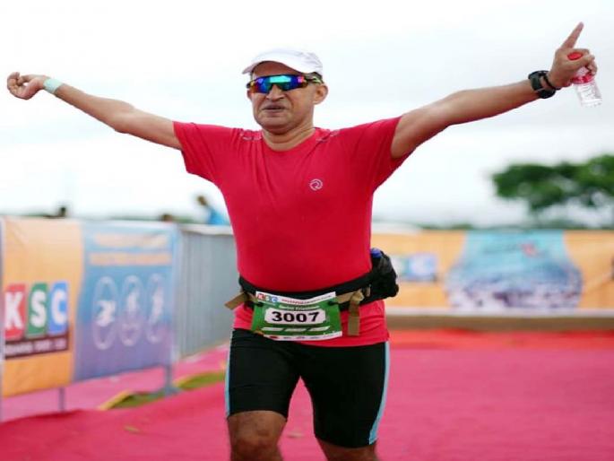 Swapnil Basagare overcomes disability and wins the title of Iron Man | Sangli: अपंगत्वावर मात करून स्वप्नीलने पटकाविला 'आयर्न मॅन'चा किताब, विटाच्या शिरपेचात मानाचा तुरा  Swapnil Basagare overcomes disability and wins the title of Iron Man | Sangli: अपंगत्वावर मात करून स्वप्नीलने पटकाविला 'आयर्न मॅन'चा किताब, विटाच्या शिरपेचात मानाचा तुरा