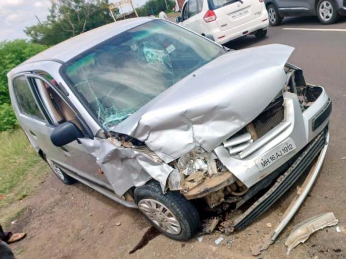 Six people from Aurangabad injured in two-car accident; Including two children | दोन मोटारींच्या अपघातात औरंगाबादचे सहाजण जखमी; दोन बालकांचा समावेश Six people from Aurangabad injured in two-car accident; Including two children | दोन मोटारींच्या अपघातात औरंगाबादचे सहाजण जखमी; दोन बालकांचा समावेश