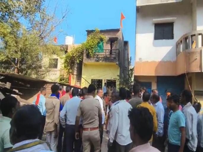 Father in law killed grandson and daughter in law shocking incident revealed in buldhana | सासऱ्याने केली नातू व सुनेची हत्या, बुलढाण्यात धक्कादायक प्रकार उघड Father in law killed grandson and daughter in law shocking incident revealed in buldhana | सासऱ्याने केली नातू व सुनेची हत्या, बुलढाण्यात धक्कादायक प्रकार उघड