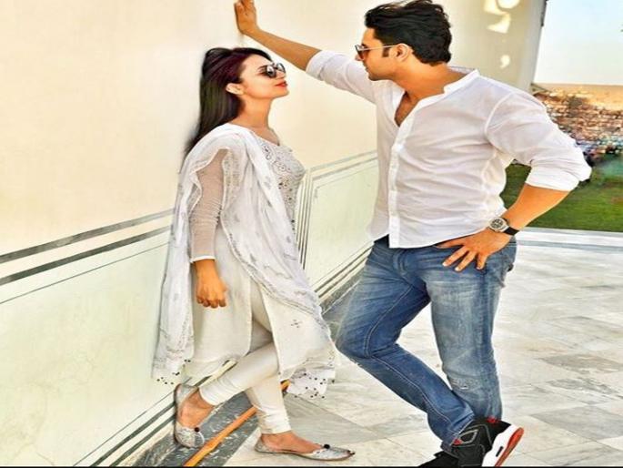 Divyanka Tripathi Reacts Of Her Husband Vivek Dahiya Participating In Bigg Boss-13 | 'बिग बॉसचा 13' मध्ये विवेक दहियाच्या एंट्रीवर, पत्नी दिव्यांका त्रिपाठीने दिले सडेतोड उत्तर Divyanka Tripathi Reacts Of Her Husband Vivek Dahiya Participating In Bigg Boss-13 | 'बिग बॉसचा 13' मध्ये विवेक दहियाच्या एंट्रीवर, पत्नी दिव्यांका त्रिपाठीने दिले सडेतोड उत्तर