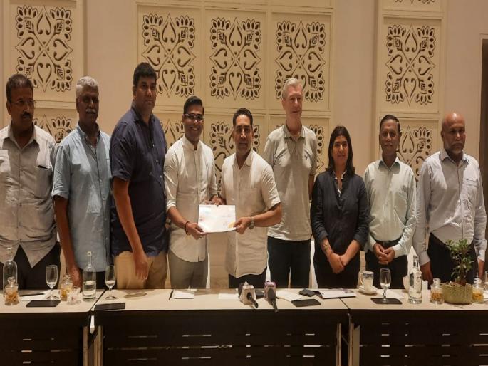 in goa organizes an international beach volleyball tournament in October | गोव्यात प्रथमच आंतरराष्ट्रीय बीच व्हॉलीबॉल स्पर्धेचे आयोजन; ऑक्टोबरमध्ये रंगणार थरार in goa organizes an international beach volleyball tournament in October | गोव्यात प्रथमच आंतरराष्ट्रीय बीच व्हॉलीबॉल स्पर्धेचे आयोजन; ऑक्टोबरमध्ये रंगणार थरार