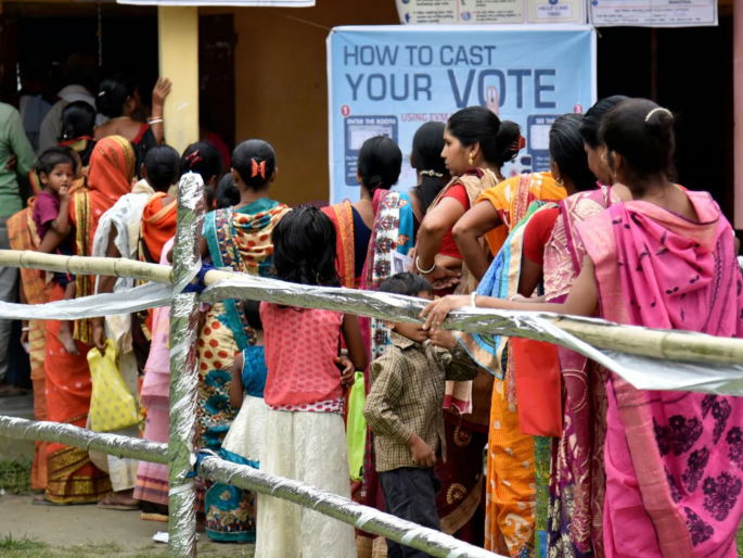 when the temperature was increased; There was a decline in voting then | जेव्हा वाढले होते तापमान, तेव्हा मतदानात झाली होती घट; १३ मे रोजी किती असेल उष्णतेचा पारा? when the temperature was increased; There was a decline in voting then | जेव्हा वाढले होते तापमान, तेव्हा मतदानात झाली होती घट; १३ मे रोजी किती असेल उष्णतेचा पारा?