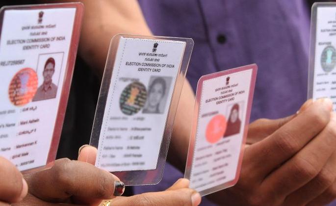 Nagpur first in state to update voter photo | मतदार छायाचित्र अपडेट करण्यात नागपूर राज्यात प्रथम