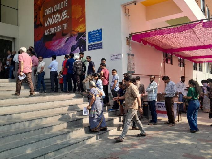 Fall in Maval this year 54.87 percent voting 14 lakh 18 thousand voters exercised their right | मावळात यंदा घसरण; ५४.८७ टक्के मतदान; १४ लाख १८ हजार मतदारांनी बजावला हक्क Fall in Maval this year 54.87 percent voting 14 lakh 18 thousand voters exercised their right | मावळात यंदा घसरण; ५४.८७ टक्के मतदान; १४ लाख १८ हजार मतदारांनी बजावला हक्क