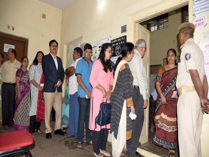 District polling still stands at 15.94 percent; Voting percentage at a glance | जिल्ह्यात अद्याप १५.९४ टक्के मतदान; मतदानाची टक्केवारी दृष्टिक्षेपात District polling still stands at 15.94 percent; Voting percentage at a glance | जिल्ह्यात अद्याप १५.९४ टक्के मतदान; मतदानाची टक्केवारी दृष्टिक्षेपात