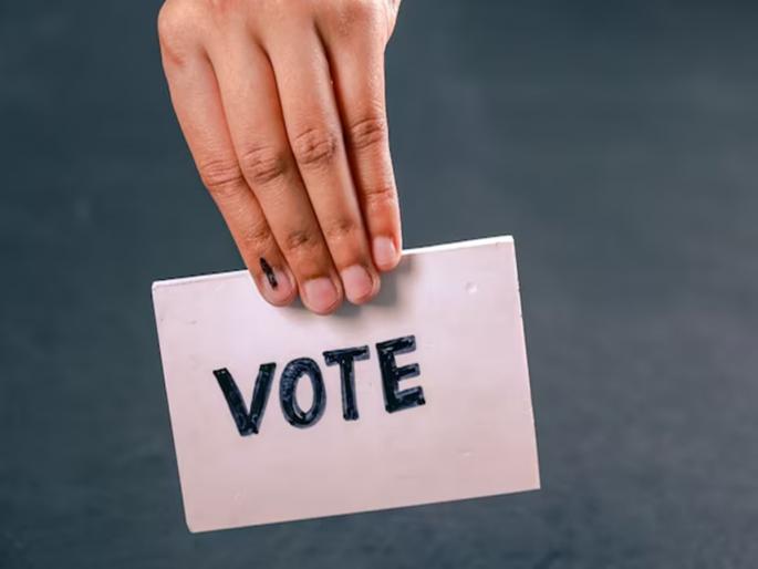 Lok Sabha Elections 2024: Three women in Pune, Shirur, only one in Maval | लोकसभा निवडणूक २०२४: पुण्यात तीन तर शिरूर, मावळात केवळ एकच महिला रिंगणात Lok Sabha Elections 2024: Three women in Pune, Shirur, only one in Maval | लोकसभा निवडणूक २०२४: पुण्यात तीन तर शिरूर, मावळात केवळ एकच महिला रिंगणात