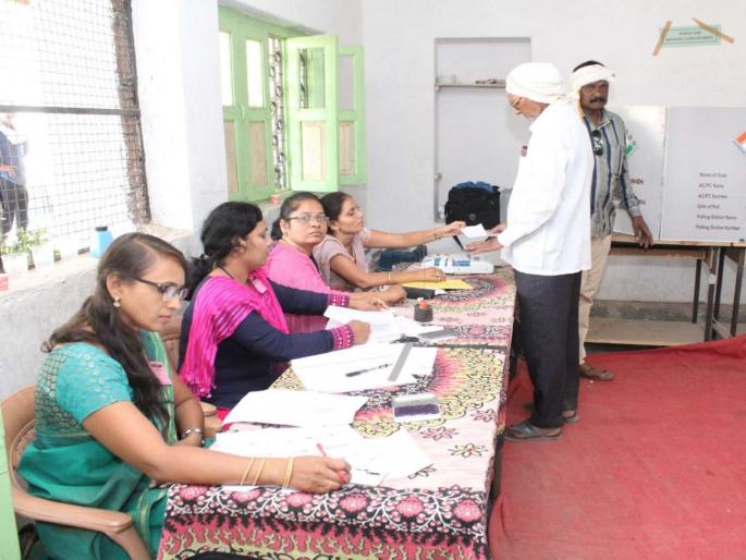 Maharashtra Election Voting Live: पहिल्या टप्प्यात महाराष्ट्रामध्ये 56 टक्के मतदान | Maharashtra Election Voting Live: पहिल्या टप्प्यात महाराष्ट्रामध्ये 56 टक्के मतदान Maharashtra Election Voting Live: पहिल्या टप्प्यात महाराष्ट्रामध्ये 56 टक्के मतदान | Maharashtra Election Voting Live: पहिल्या टप्प्यात महाराष्ट्रामध्ये 56 टक्के मतदान