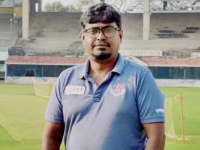 IND vs ENG : 2 companies own MBA pitch curator of Chennai, making debut in India-England series | India vs England, 1st Test : कपड्याच्या व्यापाऱ्यानं तयार केलीय चेन्नईची खेळपट्टी; ४३ वर्षीय व्यक्तीचं अनोखं पदार्पण