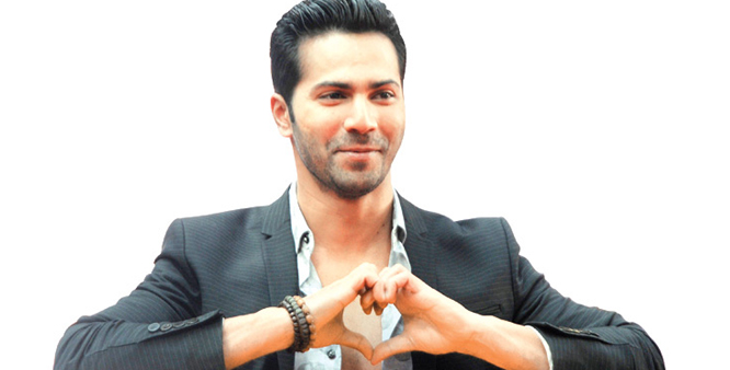 Soon Varun Dhawan is getting involved in a wedding fare? | तर लवकरच लग्नाच्या बेडीत अडकणार वरुण धवन ? Soon Varun Dhawan is getting involved in a wedding fare? | तर लवकरच लग्नाच्या बेडीत अडकणार वरुण धवन ?