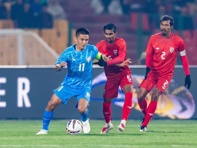 India vs Maldives International Friendly Match Sunil Chhetri Scores On Return As Blue Tigers Beat Maldives 3-0 | चाळीशीतही भाऊला तोड नाही; सुनील छेत्रीचा कमबॅकमध्ये फिट अन् हिट शो! (VIDEO) India vs Maldives International Friendly Match Sunil Chhetri Scores On Return As Blue Tigers Beat Maldives 3-0 | चाळीशीतही भाऊला तोड नाही; सुनील छेत्रीचा कमबॅकमध्ये फिट अन् हिट शो! (VIDEO)