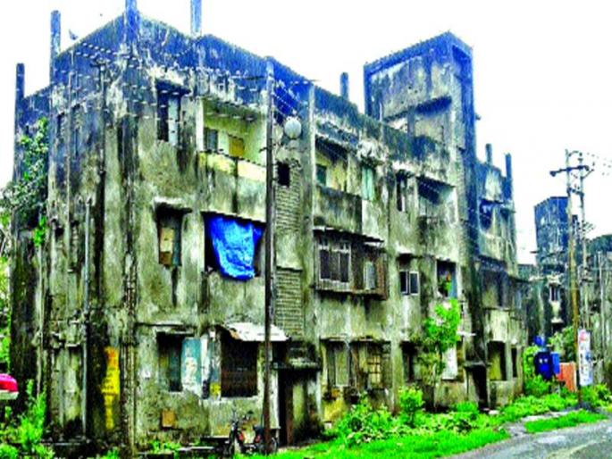 Vasai-Virar: When the rehabilitation of the dreaded building is rehabilitated? | वसई-विरार : धोकादायक इमारतीतील रहिवाशांचे पुनर्वसन केव्हा ?