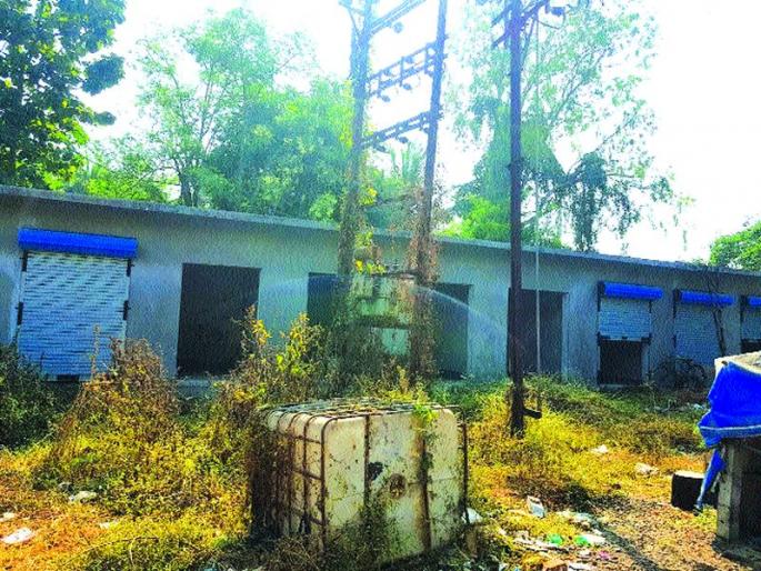 Unauthorized villages in Kurgaon | कुरगावमधील गाळे अनधिकृत Unauthorized villages in Kurgaon | कुरगावमधील गाळे अनधिकृत