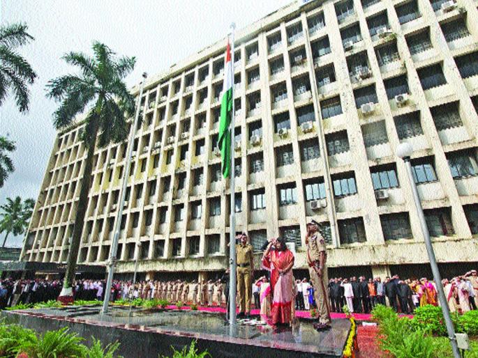 New Mumbai celebrates Independence Day | नवी मुंबईत विविध उपक्रमांनी स्वातंत्र्य दिन साजरा New Mumbai celebrates Independence Day | नवी मुंबईत विविध उपक्रमांनी स्वातंत्र्य दिन साजरा