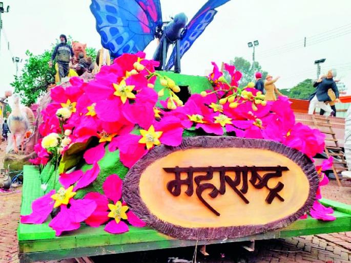 Maharashtra tableau Chitrarath on rajpath for 26th January Republic day parade | राजपथावरील चित्ररथाची यंदाही यवतमाळात निर्मिती Maharashtra tableau Chitrarath on rajpath for 26th January Republic day parade | राजपथावरील चित्ररथाची यंदाही यवतमाळात निर्मिती