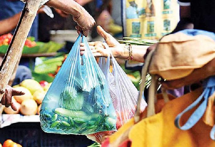 Be careful! Five thousand fine if you use single use plastic | सावधान! सिंगल यूज प्लास्टिक वापराल, तर पाच हजार दंड Be careful! Five thousand fine if you use single use plastic | सावधान! सिंगल यूज प्लास्टिक वापराल, तर पाच हजार दंड