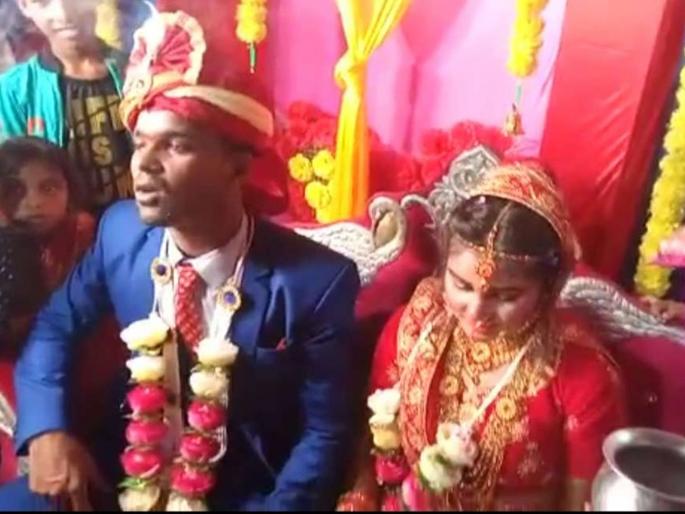 marriage stopped after villagers fight during dJ dance in Bihar; two injured including groom's brother | गावकऱ्यांच्या लाथाबुक्क्यांचा वर्षाव होताच वराती पळाले; नवरदेव एकटाच पडला, मग जे झाले... marriage stopped after villagers fight during dJ dance in Bihar; two injured including groom's brother | गावकऱ्यांच्या लाथाबुक्क्यांचा वर्षाव होताच वराती पळाले; नवरदेव एकटाच पडला, मग जे झाले...