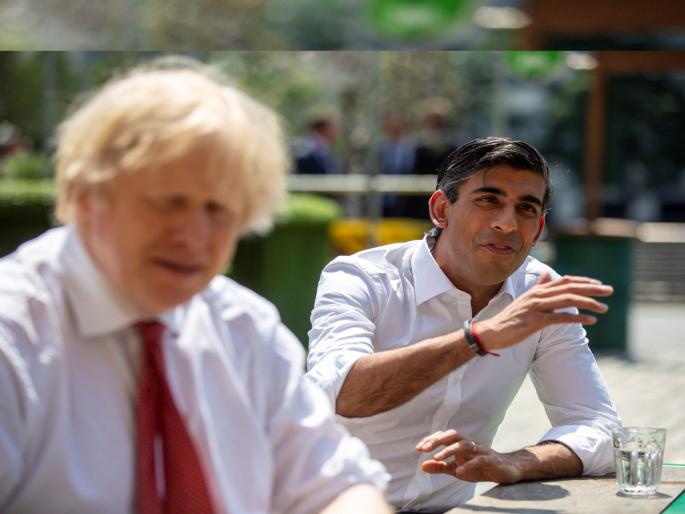 Revenge of the times! Will the Indians rule over the British now? Who is the next PM of Britain after boris johnson? rushi Sunak in the discussion | ब्रिटनचा पुढील PM कोण? इन्फोसिसच्या नारायण मूर्तींचे जावई ऋषी सुनक चर्चेत Revenge of the times! Will the Indians rule over the British now? Who is the next PM of Britain after boris johnson? rushi Sunak in the discussion | ब्रिटनचा पुढील PM कोण? इन्फोसिसच्या नारायण मूर्तींचे जावई ऋषी सुनक चर्चेत