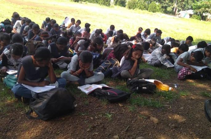 Inspire reading in schools and colleges | शाळा, महाविद्यालयांत वाचन प्रेरणा दिनी ‘वाचन ध्यास’ Inspire reading in schools and colleges | शाळा, महाविद्यालयांत वाचन प्रेरणा दिनी ‘वाचन ध्यास’