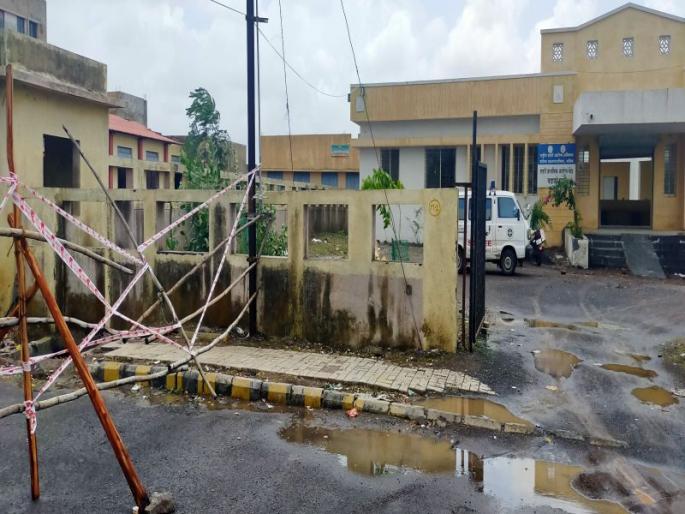 Zero solution: Dissatisfaction among the people as the entire Wadala village has been 'sealed' | उपाययोजना शुन्य : संपुर्ण वडाळा गाव ‘सील’ केल्याने लोकांमध्ये नाराजी