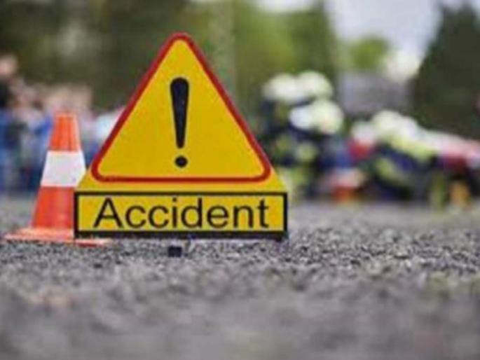 4 year old boy died in a collision with a speeding vehicle in Wadala | भरधाव कारच्या धडकेत चिमुकल्याचा बळी 4 year old boy died in a collision with a speeding vehicle in Wadala | भरधाव कारच्या धडकेत चिमुकल्याचा बळी