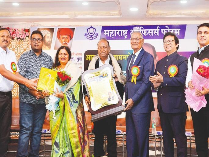 Chief Election Commissioner Dinesh Waghmare will sincerely follow the constitutional values of democracy | 'लोकशाहीतील संविधानिक मूल्यांचे पालन प्रामाणिकपणे करणार', मुख्य निवडणूक आयुक्त दिनेश वाघमारे  Chief Election Commissioner Dinesh Waghmare will sincerely follow the constitutional values of democracy | 'लोकशाहीतील संविधानिक मूल्यांचे पालन प्रामाणिकपणे करणार', मुख्य निवडणूक आयुक्त दिनेश वाघमारे