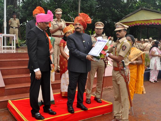 Ratnagiri: Today's Swarajya need to be in the state: Ravindra Vayak | रत्नागिरी :आजचे स्वराज्य सुराज्य होणे गरजेचे : रवींद्र वायकर Ratnagiri: Today's Swarajya need to be in the state: Ravindra Vayak | रत्नागिरी :आजचे स्वराज्य सुराज्य होणे गरजेचे : रवींद्र वायकर