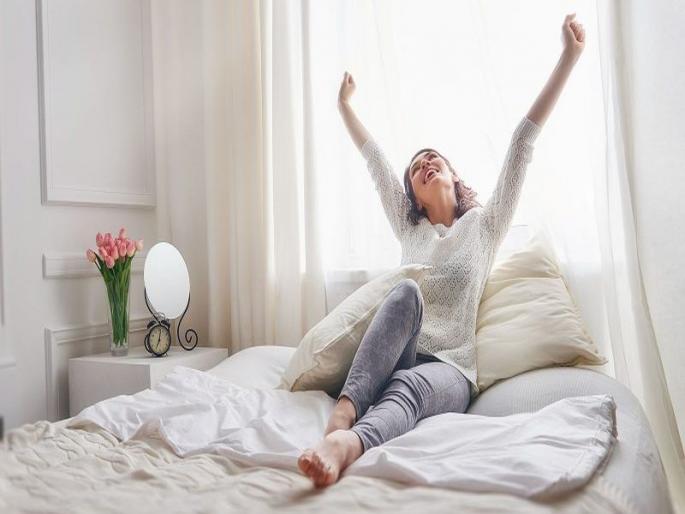What are the benefits of getting up early in the morning, before sunrise? What goes wrong if you get up late? | सकाळी लवकर, सूर्योदयापूर्वी उठण्याचे काय फायदे? उशिरा उठलो तर काय बिघडतं?