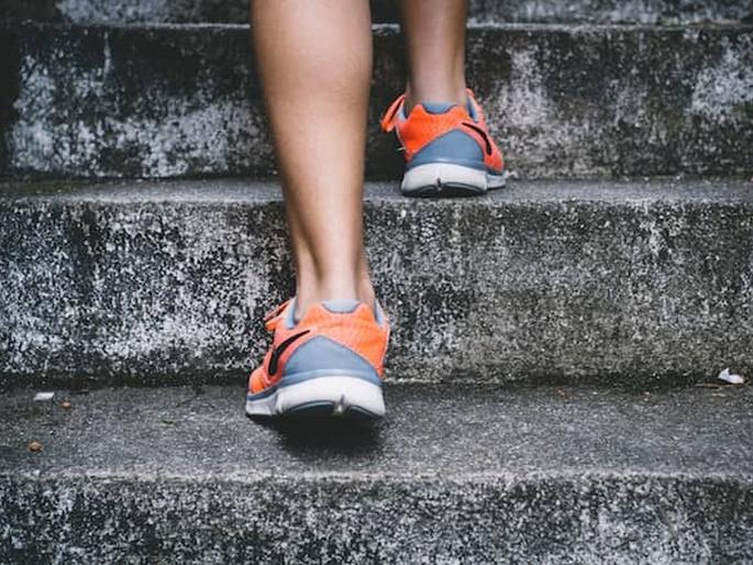 Don't give up trying. Don't dwell on the past. Live in the present | प्रयत्न सोडू नका. भूतकाळात रमू नका. वर्तमानात जगा Don't give up trying. Don't dwell on the past. Live in the present | प्रयत्न सोडू नका. भूतकाळात रमू नका. वर्तमानात जगा