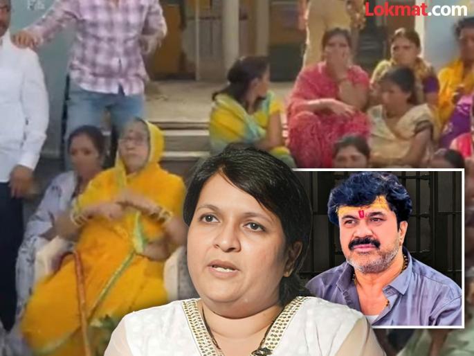 Anjali Damania social media post after walmik karad mother agitation in parli police station | आई तुम्ही भोळ्या आहात, तुमचा मुलगा...; परळीतील आंदोलनानंतर अंजली दमानियांकडून प्रश्नांची सरबत्ती Anjali Damania social media post after walmik karad mother agitation in parli police station | आई तुम्ही भोळ्या आहात, तुमचा मुलगा...; परळीतील आंदोलनानंतर अंजली दमानियांकडून प्रश्नांची सरबत्ती