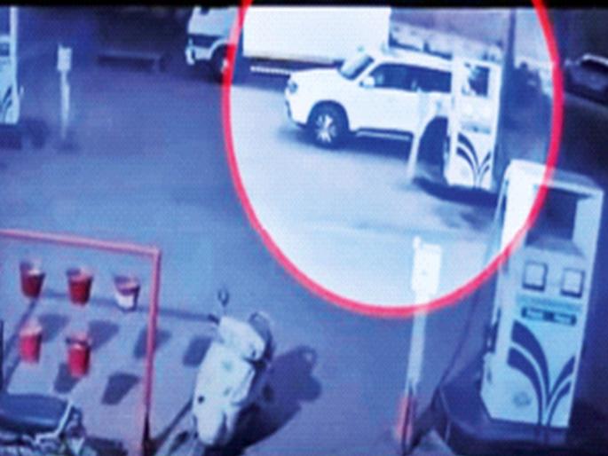 Valmik Karad's CCTV audio clip goes viral after eating at a dhaba, then taking refuge, bail application withdrawn | ढाब्यावर जेवण, मग शरण, वाल्मीक कराडचे सीसीटीव्ही ऑडिओ क्लिप व्हायरल, जामीन अर्जही घेतला मागे Valmik Karad's CCTV audio clip goes viral after eating at a dhaba, then taking refuge, bail application withdrawn | ढाब्यावर जेवण, मग शरण, वाल्मीक कराडचे सीसीटीव्ही ऑडिओ क्लिप व्हायरल, जामीन अर्जही घेतला मागे