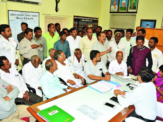 City rights to water over Wan dam! | वान धरणाच्या पाण्यावर शहरांचा हक्क नकोच! City rights to water over Wan dam! | वान धरणाच्या पाण्यावर शहरांचा हक्क नकोच!