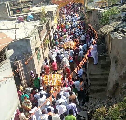 Sangrampur: The unique tradition of transferring the single idol of Goddess to two temples! | संग्रामपूर : देवीच्या एकाच मुर्तीची दोन मंदीरात स्थलांतरीत करण्याची अनोखी परंपरा! Sangrampur: The unique tradition of transferring the single idol of Goddess to two temples! | संग्रामपूर : देवीच्या एकाच मुर्तीची दोन मंदीरात स्थलांतरीत करण्याची अनोखी परंपरा!