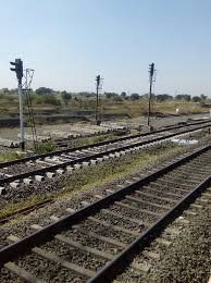 379 crore for Wardha-Yavatmal-Nanded railway line | वर्धा-यवतमाळ-नांदेड रेल्वेलाईनसाठी ३७९ कोटी 379 crore for Wardha-Yavatmal-Nanded railway line | वर्धा-यवतमाळ-नांदेड रेल्वेलाईनसाठी ३७९ कोटी